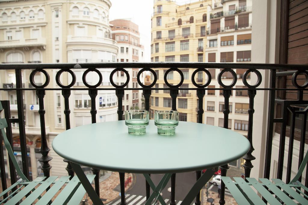 Апартаменти Bubuflats Ayuntamiento Валенсія Екстер'єр фото